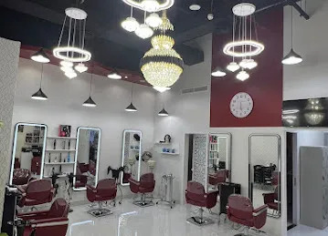 Kaura Nails And Hair Salon