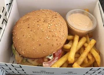 كابز اسبشلتي كوفي اند باستريز cupz specialty coffee and pastries