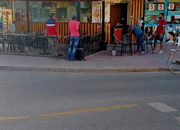Kenza Cafeteria