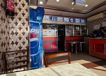 كافتيريا ٤ نجوم