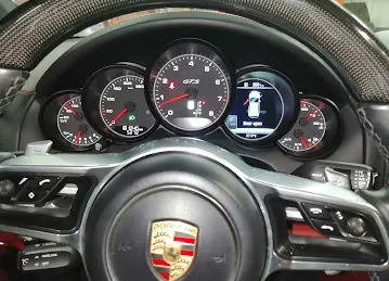 KHALID ALSUWAIDI GARAGE
