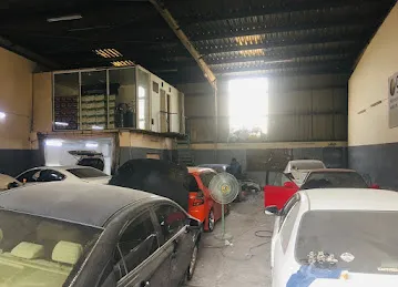 Khalil Bin Gohar Auto Repairing