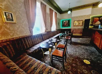 Khawaneej, Road 1-1