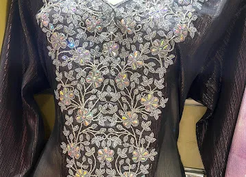 خياط نور الواحة اذياء السيدات OASIS NOOR LADIES FASHION TAILORING