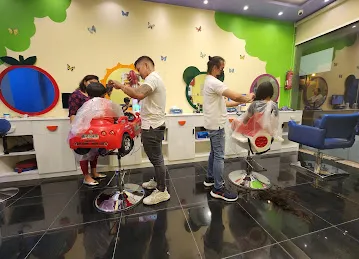 Kiddie Express Kids Salon (Karama)