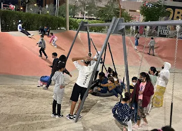KIDS PLAYING AREA
