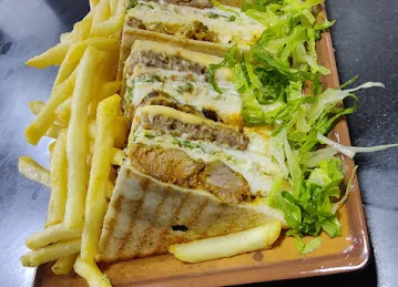 King Chef Restaurant (lomi Hamed)