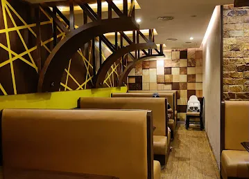 King Chef Restaurant Muhaisinah
