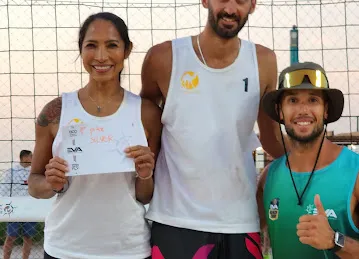 Kite Beach Volleyball Courts