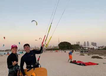 Kitesurf Arabia - Lessons and Rental Abu Dhabi