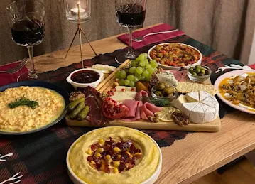 KNIFE & BOARD (Cheese platter and Charcuterie Board)