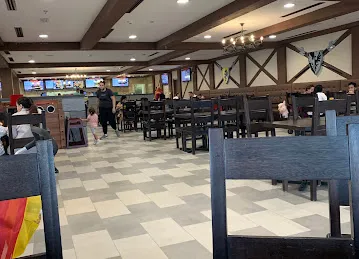 Knight's Table