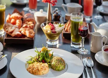 Knightsbridge cafe