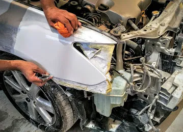 كراج كومت