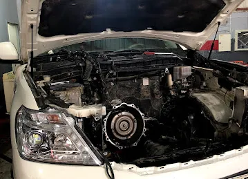 كراج اوتوهوليك لتصليح السياراتautoholic grage