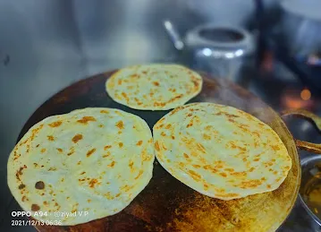 കറകൾ ബവാദി കഫ്റ്റിരീയ