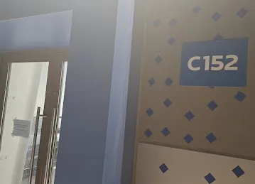 كريبتو ستارز لتجارة السيارات المستعملة