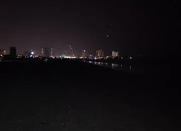 كاسر أمواج الزوراء