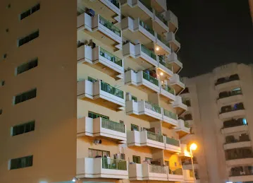 Kuwaiti Bldg.