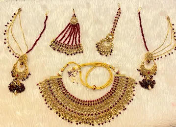 Kwashy Fashion LLC