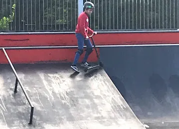 L