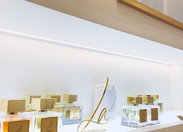 La Clinique Des Parfums