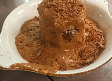 La Maison Gateau Cafe