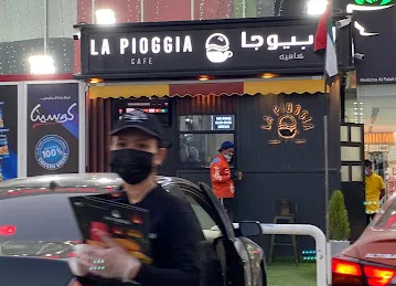 La Pioggia Cafe
