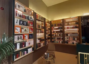 LA RAMBLA PERFUMES L.L.C