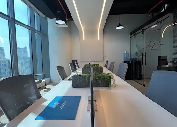 La Riviera Real Estate