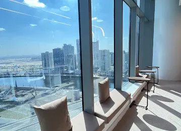 La Riviera Real Estate
