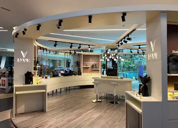La Vie Global - Times Square Center