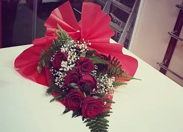 La Vie N Rose for flower لافي ان روز للزهور