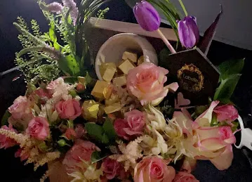 Labelle Chocolates & Flowers - Sharjah