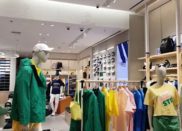 Lacoste