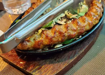 Lahori Chatkhara Restaurant