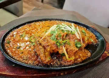 Lahori Chatkhara Restaurant