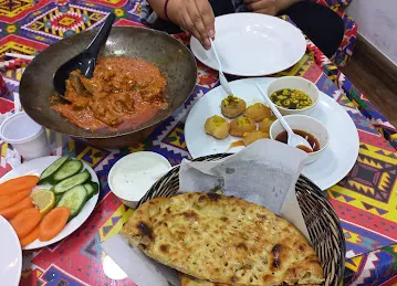 Lahori Chatkhara Restaurant