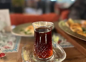 Lalezar Restaurant and Cafe