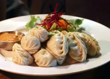 Laliguras Restaurant(Al Saham)