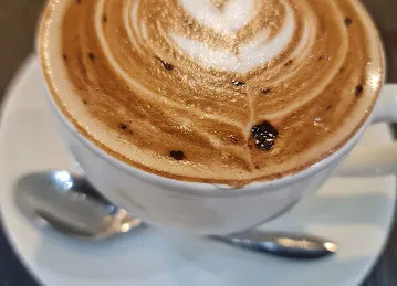Laluna Cafe