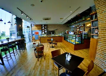 Lamagon Restaurant and Sweets