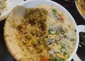 Landmark Al Rigga Restaurant (Near Ghurair)