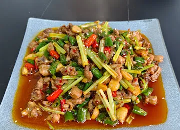老成都川菜馆 Szechuan Moment