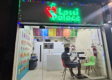 Lassi Palace