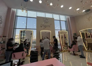 Lazord Salon