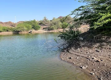 البحيرة المخفية The Hidden Lake