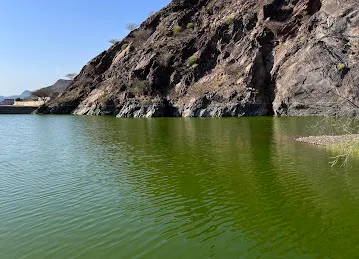 البحيرة المخفية The Hidden Lake