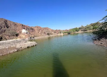 البحيرة المخفية The Hidden Lake