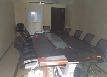 البرونزية للتجارة العامة